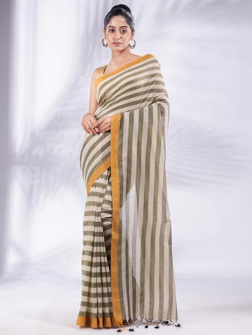 offwhite cotton saree with blouse - 19697637 - Very Small Image - 1