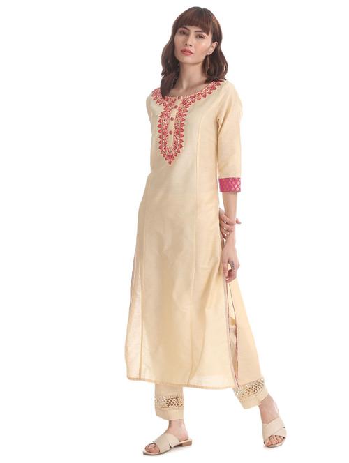 women round neck embroidered a-line kurta - 19700980 - Very Small Image - 1
