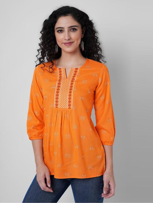 orange printed regular top - 19702904 - Very Small Image - 1
