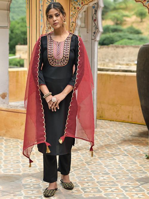 black embroidered suit set - 19703600 - Very Small Image - 1