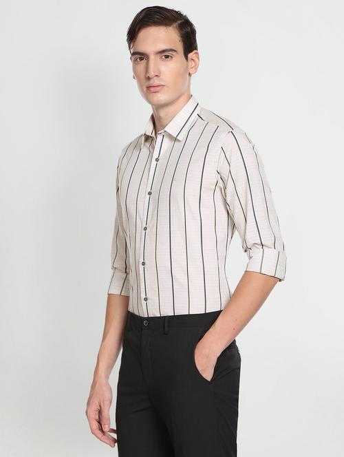 men shirt collar printed casual shirt - 19713846 - Very Small Image - 1
