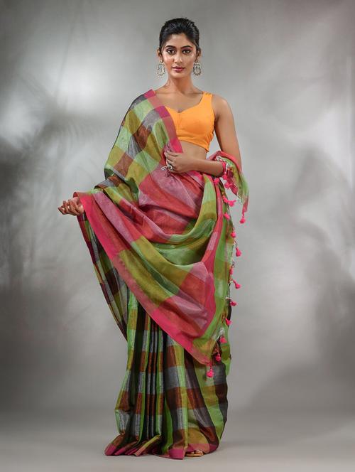 women's checks multi colored saree - 19717816 - Very Small Image - 1