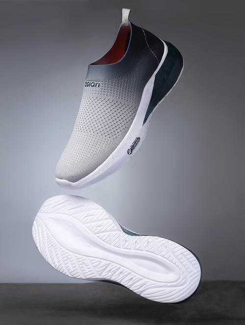 men slip on sport shoes - 19724100 - Very Small Image - 1