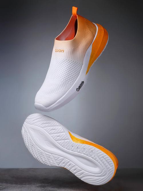 men slip on sport shoes - 19724101 - Very Small Image - 1