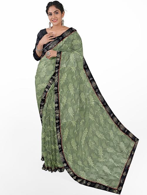 contrast bordered printed saree with blouse - 19729693 - Very Small Image - 1