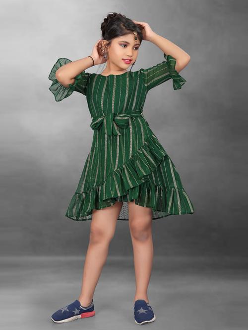 girls round neck short sleeves frock - 19749232 - Very Small Image - 1