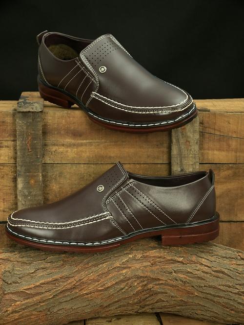 men slip on formal shoes - 19749649 - Very Small Image - 1