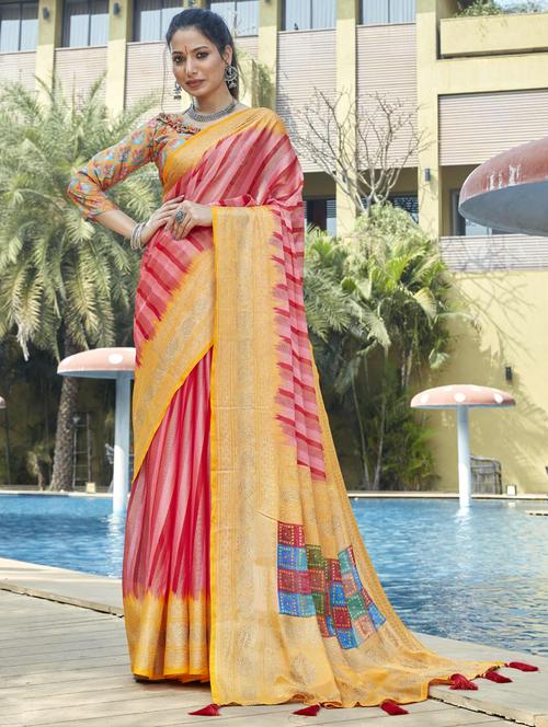 red printed saree with blouse - 19771343 - Very Small Image - 1