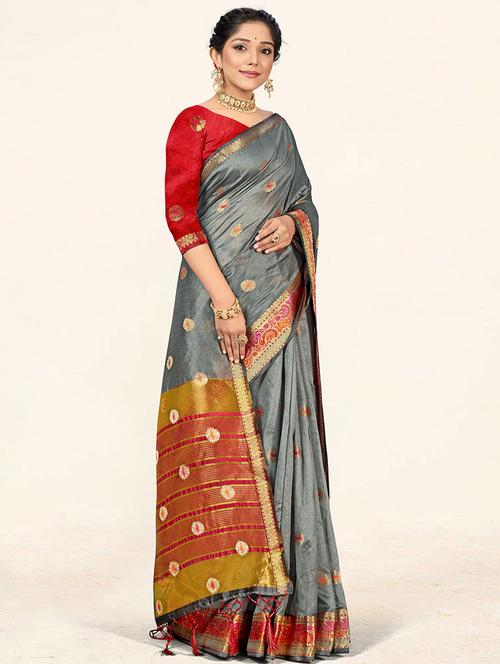 self design woven saree - 19774928 - Very Small Image - 1