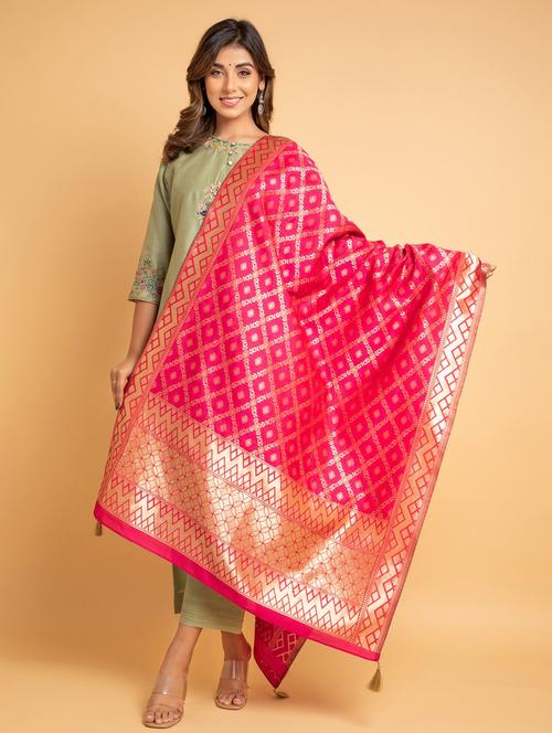 pink silk dupatta - 19778651 - Very Small Image - 1