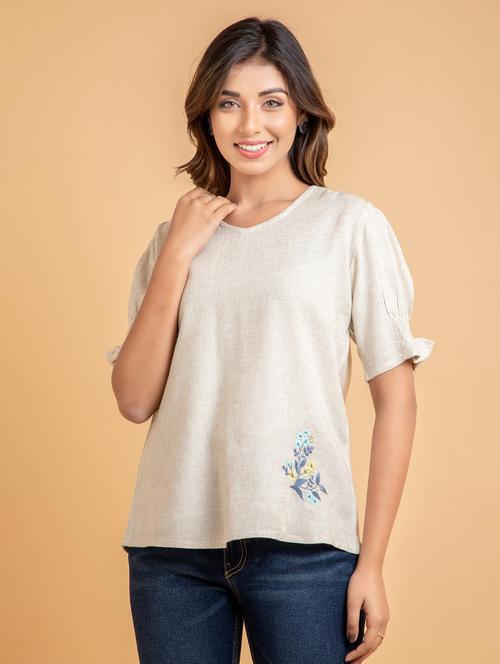 embroidered regular top - 19783841 - Very Small Image - 1