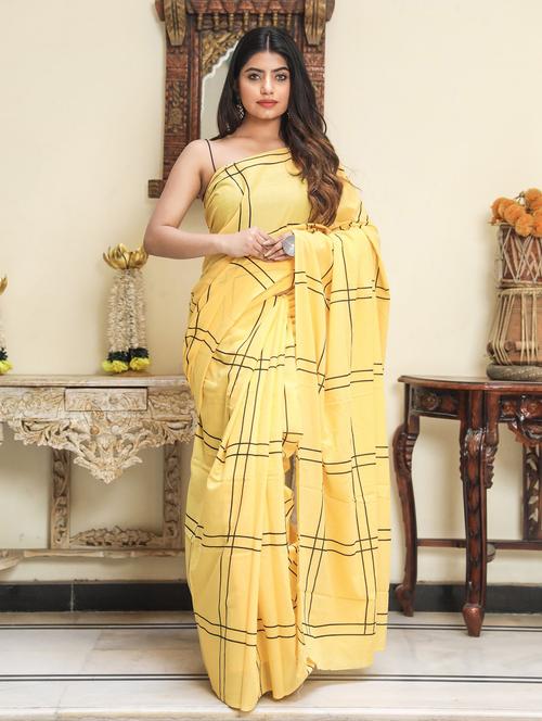 checks printed saree with blouse - 19797069 - Very Small Image - 1