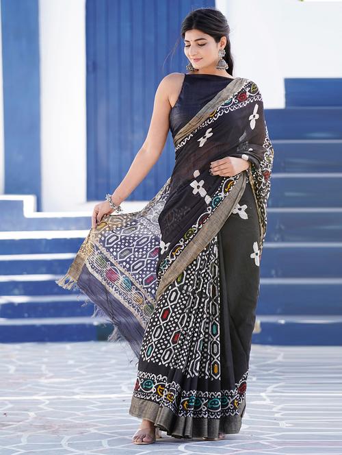 printed saree with blouse - 19797330 - Very Small Image - 1