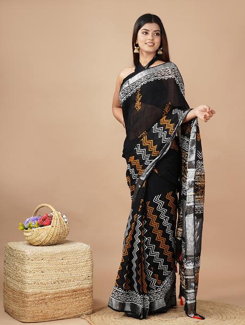 printed saree with blouse - 19797378 - Very Small Image - 1