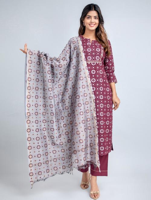 printed suit set - 19811116 - Very Small Image - 1