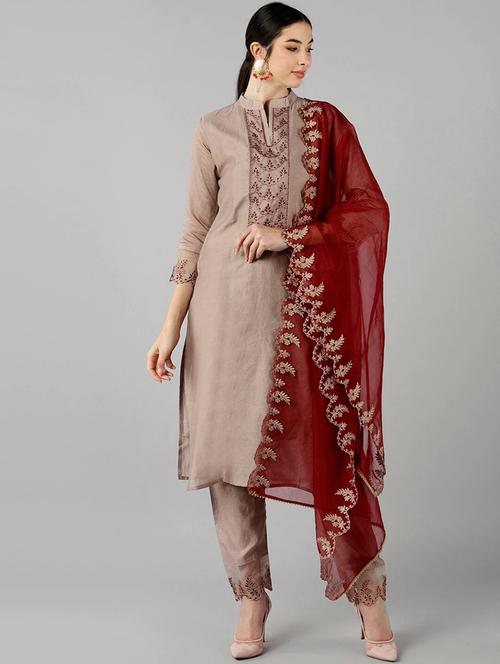 embroidery work suit set - 19816559 - Very Small Image - 1