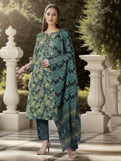 printed suit set - 19817485 - Very Small Image - 1