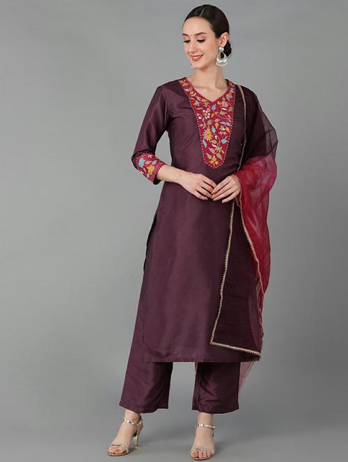 embroidery work suit set - 19817520 - Very Small Image - 1