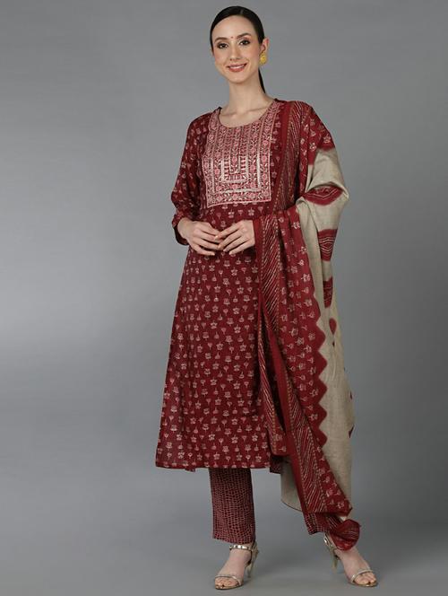 printed suit set - 19817632 - Very Small Image - 1