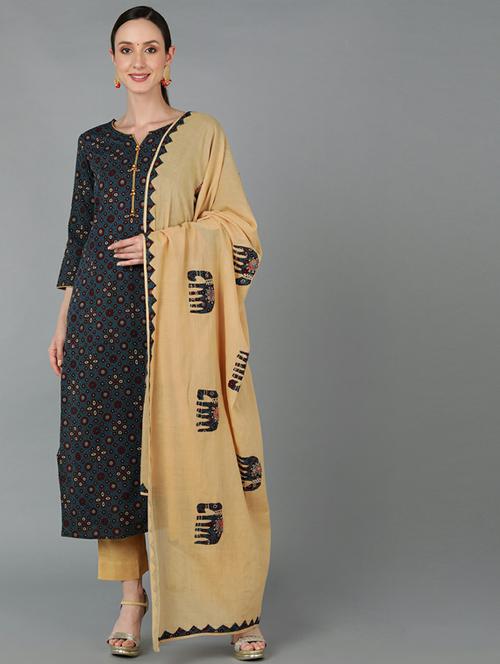 printed suit set - 19817655 - Very Small Image - 1