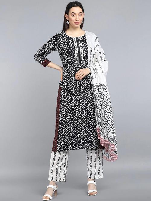 women black kurta pant set with dupatta - 19817956 - Very Small Image - 1