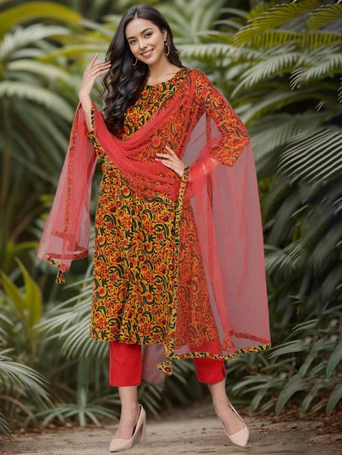 printed kurta pant set with dupatta - 19818267 - Very Small Image - 1