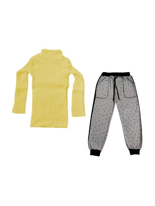 multi colored fleece full length sets - 19820802 - Very Small Image - 1