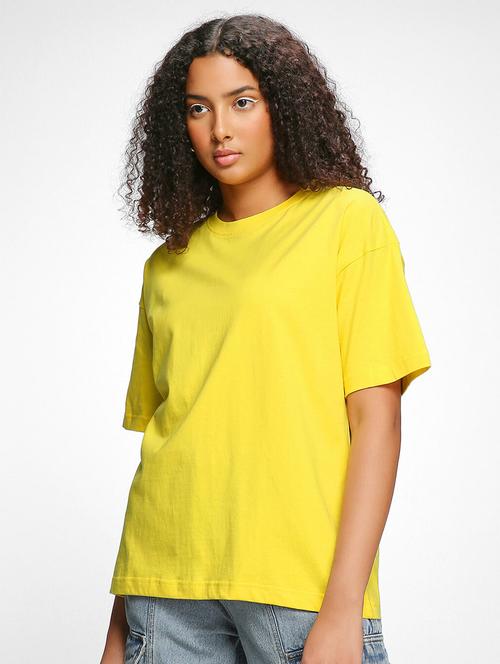yellow cotton regular tshirt - 19826355 - Very Small Image - 1