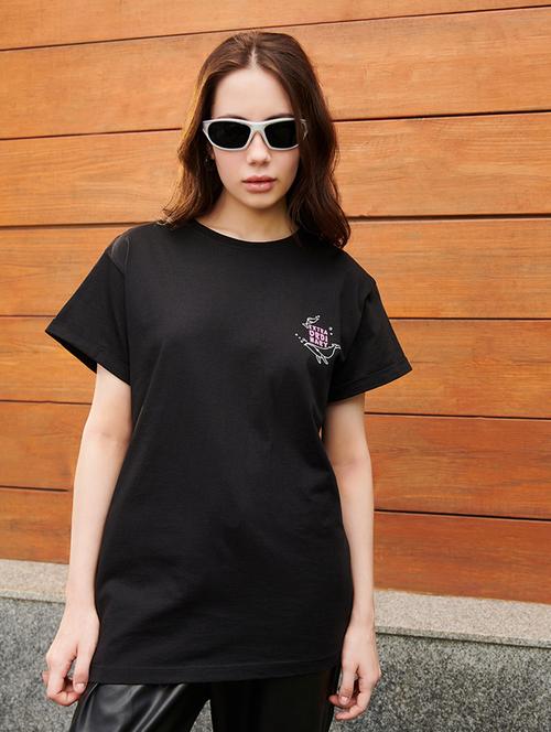 women's front print round neck t-shirt - 19826397 - Very Small Image - 1
