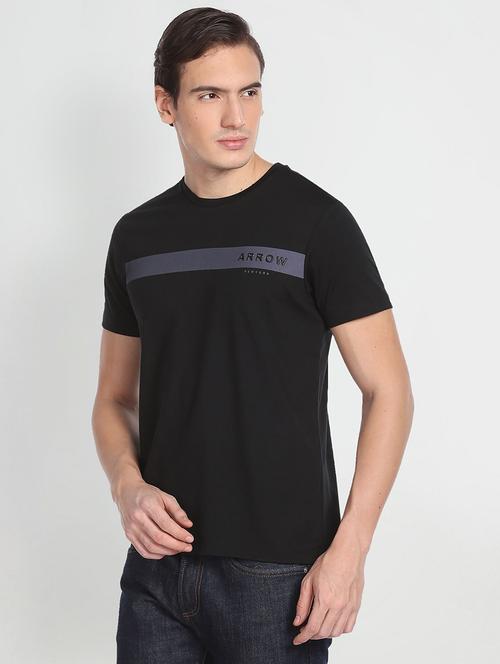 crew neck chest print t-shirt - 19840047 - Very Small Image - 1