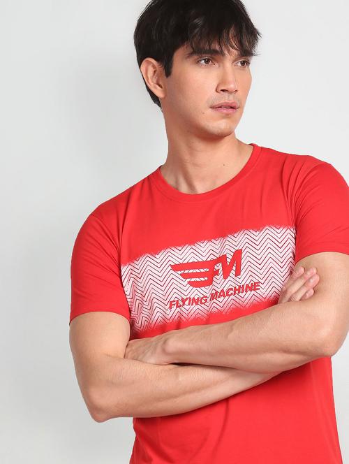 crew neck chest print t-shirt - 19840055 - Very Small Image - 1