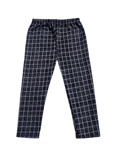 black checked printed three fourth - 19856384 - Very Small Image - 1