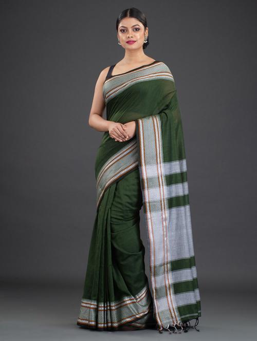 green cotton saree with blouse - 19866265 - Very Small Image - 1