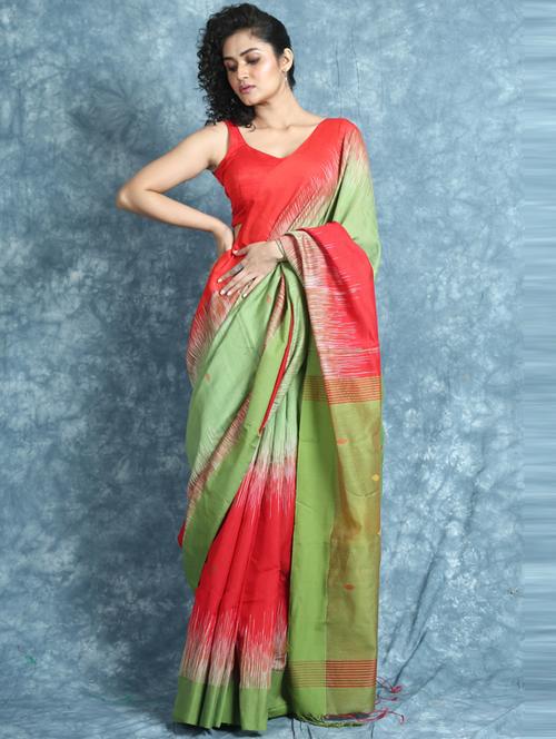 ikat woven saree with blouse - 19866600 - Very Small Image - 1