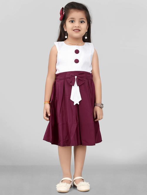 self designed sleeveless frock - 19867416 - Very Small Image - 1