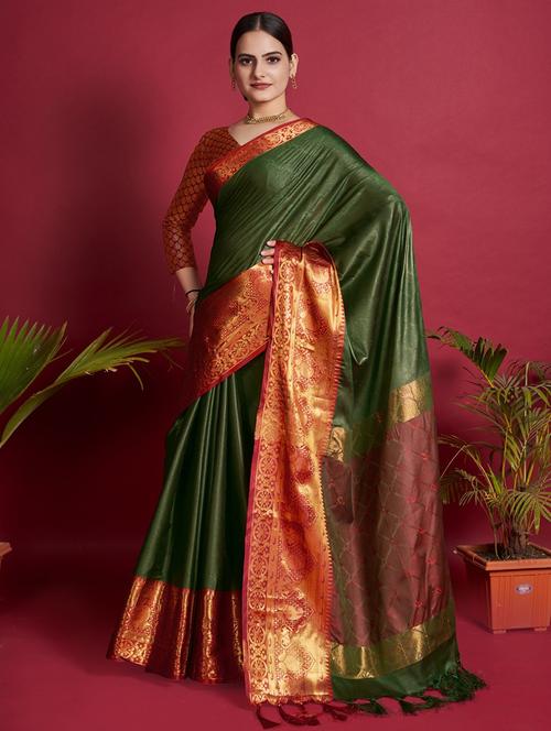 contrast bordered banarasi saree with blouse - 19869424 - Very Small Image - 1