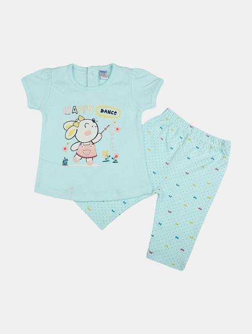 girls round neck printed capri set - 19873249 - Very Small Image - 1