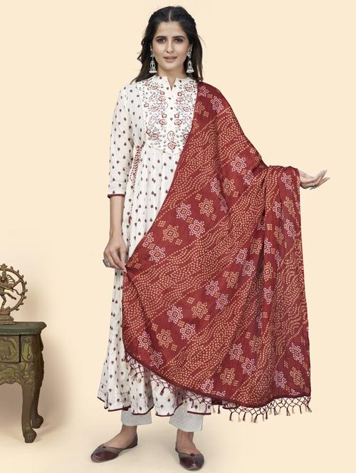 maroon silk dupatta - 19874370 - Very Small Image - 1