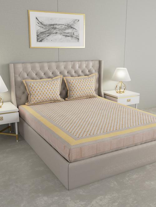 offwhite cotton bedsheet - 19893176 - Very Small Image - 1
