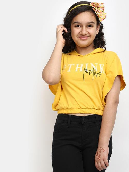 yellow printed hooded regular tee - 19908602 - Very Small Image - 1