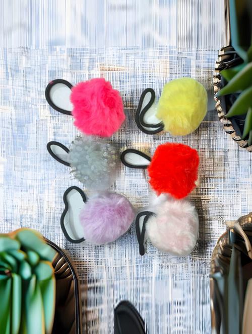 dlassie trends girls & women styling hair accessories - 19912712 - Very Small Image - 1