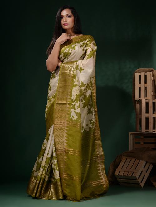 women's self design white colored saree with blouse - 19916889 - Very Small Image - 1