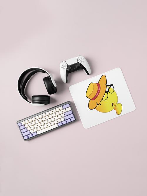i am a queen emoji- emoji printed mousepad for emoji lovers(20cm x 18cm) - 19918463 - Very Small Image - 1