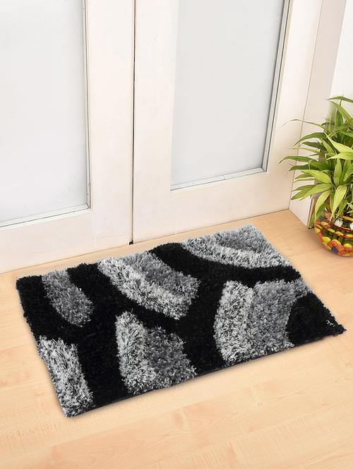 fabinaliv black geometric polyester door mat (60x40 cm) - 19928066 - Very Small Image - 1