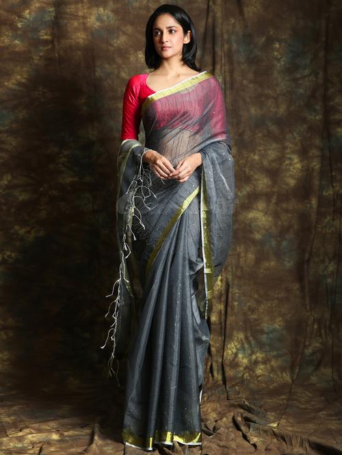 self design woven saree - 19968374 - Very Small Image - 1