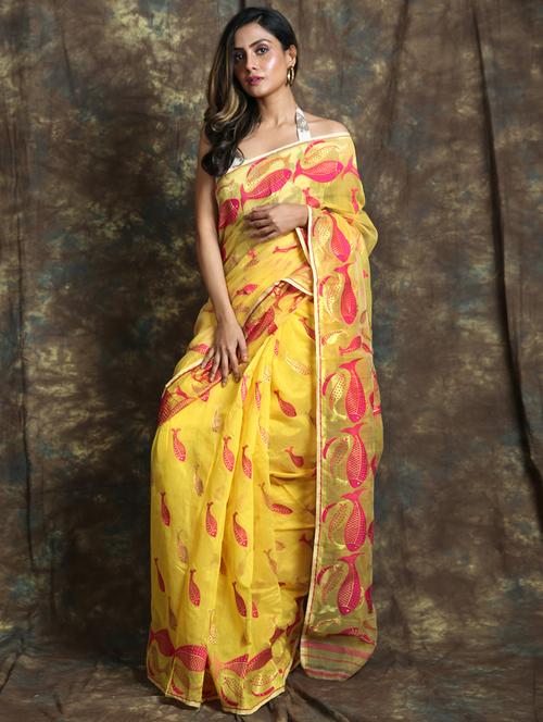 self design woven saree - 19968627 - Very Small Image - 1