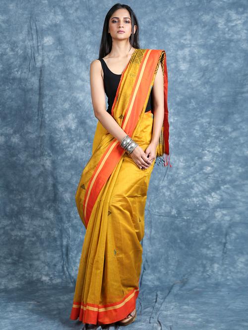 self design woven saree with blouse - 19968652 - Very Small Image - 1