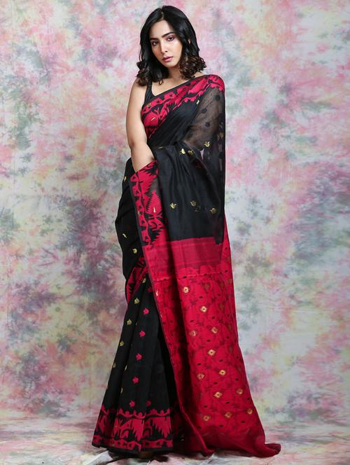 self design woven saree - 19968674 - Very Small Image - 1