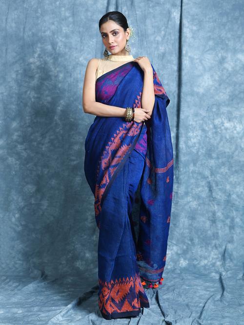 self design woven saree with blouse - 19968694 - Very Small Image - 1