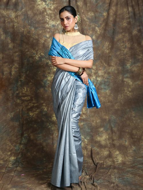 self design woven saree - 19968799 - Very Small Image - 1